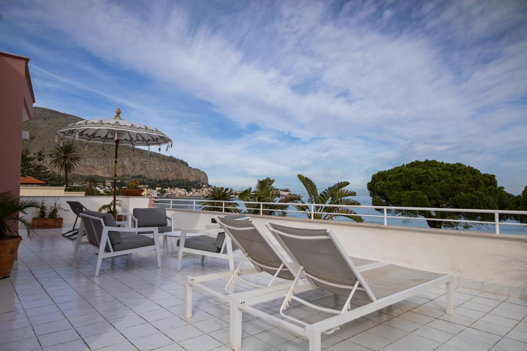 Villa Olimpia Mondello Bagian luar foto